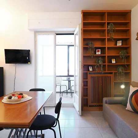 Primopiano - Semplicita Apartman Milánó