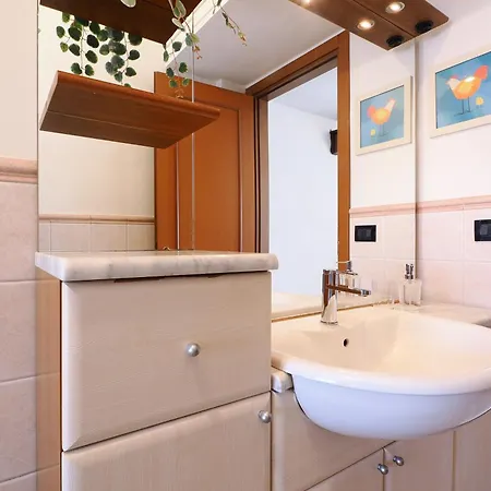 Primopiano - Semplicita Apartman Milánó